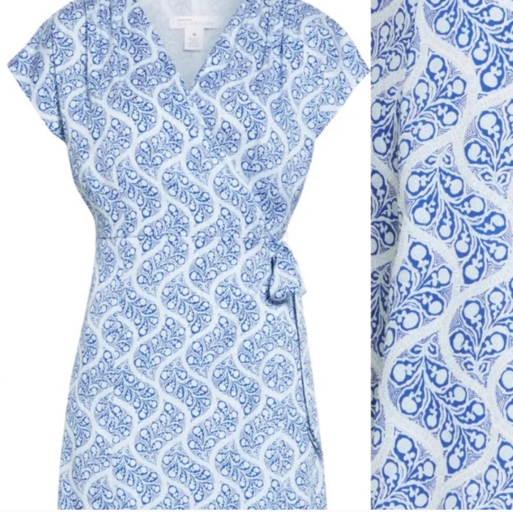 Nordstrom Signature Silk wrap cut paisley motif dress size 6โ - Picture 11 of 11